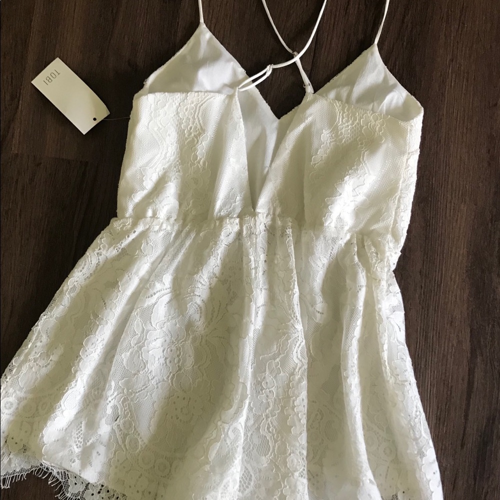 Tobi lace romper